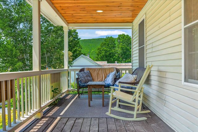121 Hull Avenue, Wallingford, VT 05773