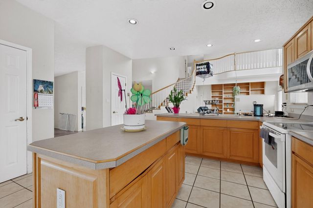 9150 Carmel Avenue NE, Albuquerque, NM 87122
