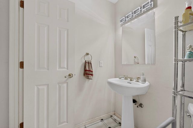 9150 Carmel Avenue NE, Albuquerque, NM 87122