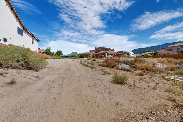 9150 Carmel Avenue NE, Albuquerque, NM 87122