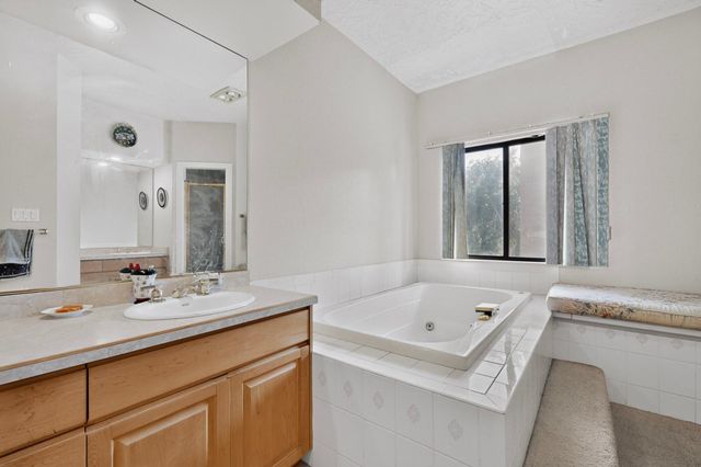 9150 Carmel Avenue NE, Albuquerque, NM 87122
