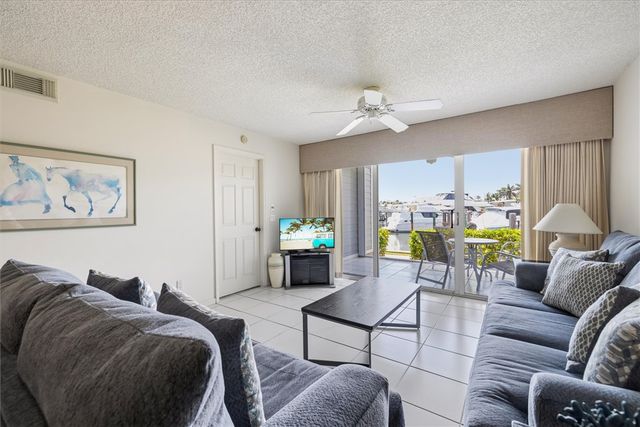 2140 Spyglass Lane 114, Vero Beach, FL 32963