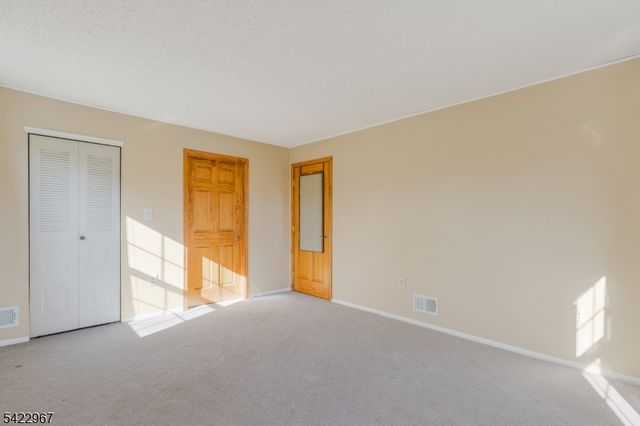 150 Woodward Ln, Bernards Twp., NJ 07920