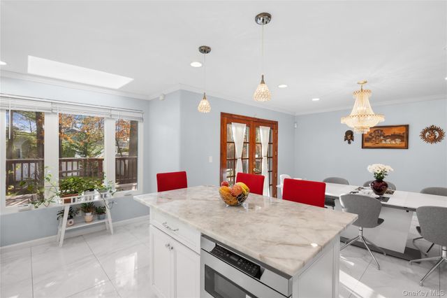 38 Lake Drive, Manhasset Hills, NY 11040