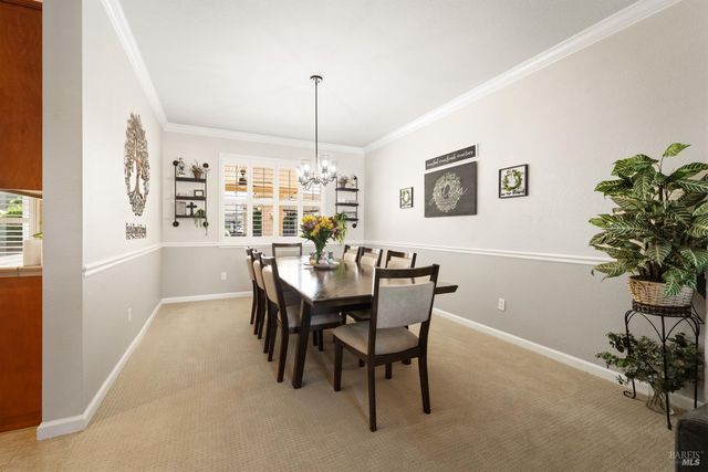 1001 Barkwood Ct, Vacaville, CA 95687