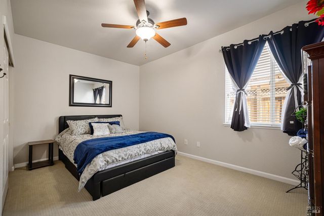 1001 Barkwood Ct, Vacaville, CA 95687