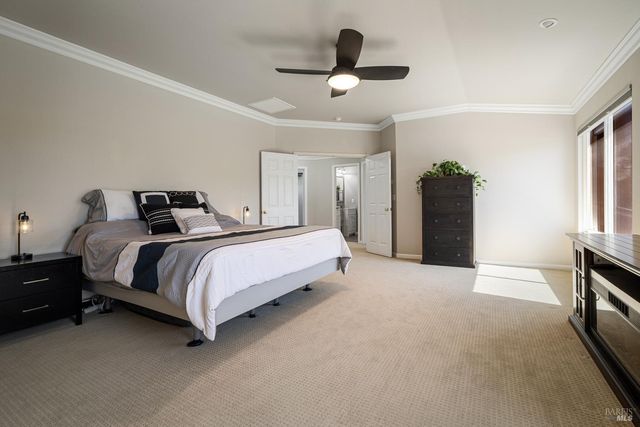 1001 Barkwood Ct, Vacaville, CA 95687