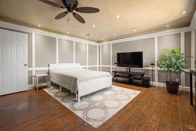 1001 Barkwood Ct, Vacaville, CA 95687