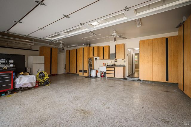 1001 Barkwood Ct, Vacaville, CA 95687