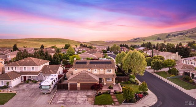 1001 Barkwood Ct, Vacaville, CA 95687