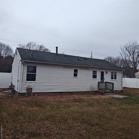 909 Provost Avenue, Bellport, NY 11713