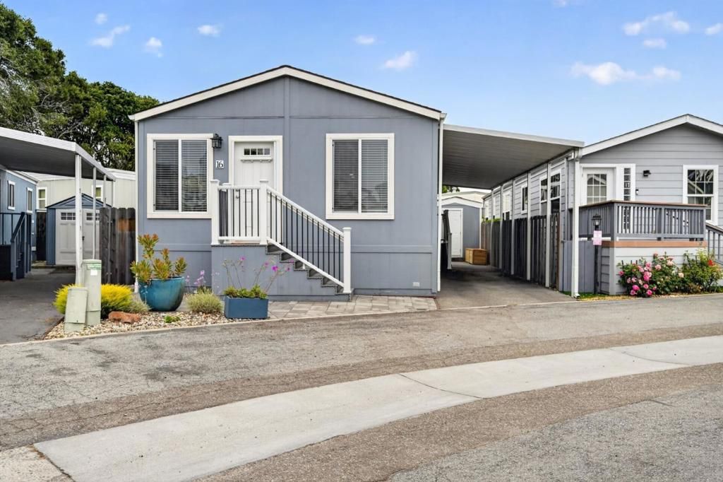 1555 Merrill Street 16, Santa Cruz, CA 95062
