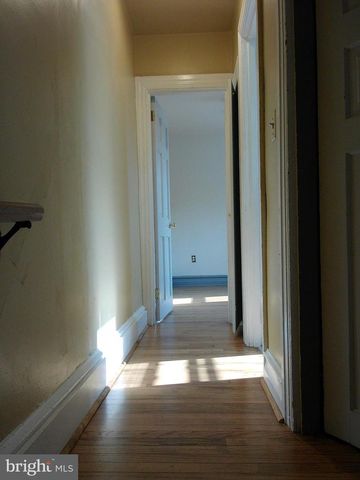 1116 QUEEN ST, Pottstown, PA 19464