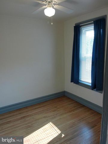 1116 QUEEN ST, Pottstown, PA 19464