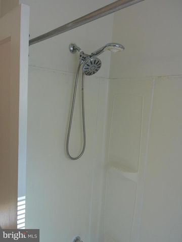 1116 QUEEN ST, Pottstown, PA 19464