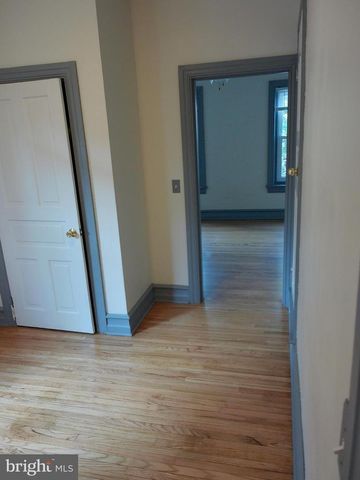 1116 QUEEN ST, Pottstown, PA 19464