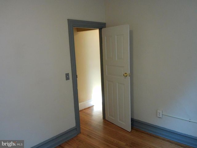 1116 QUEEN ST, Pottstown, PA 19464