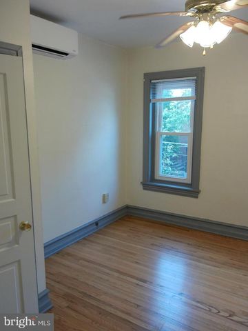 1116 QUEEN ST, Pottstown, PA 19464