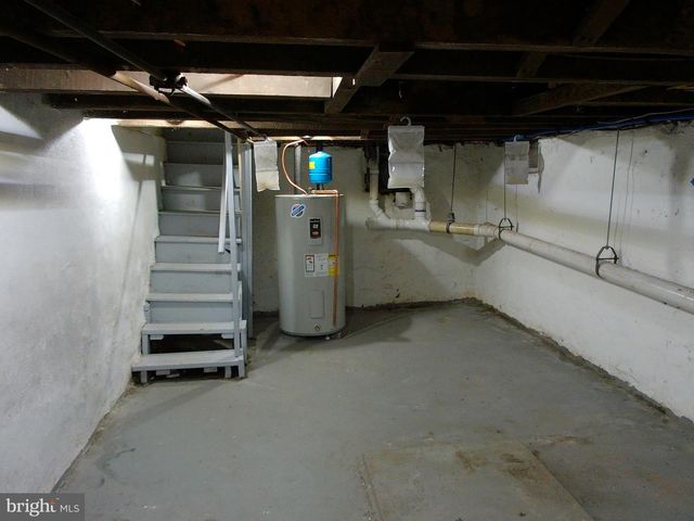 1116 QUEEN ST, Pottstown, PA 19464