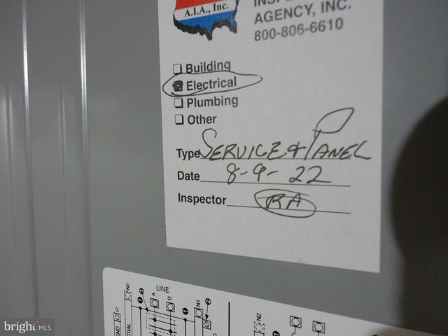 1116 QUEEN ST, Pottstown, PA 19464