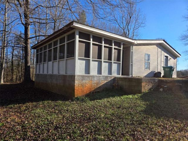 145 Rock Forge Court, Jefferson, GA 30549