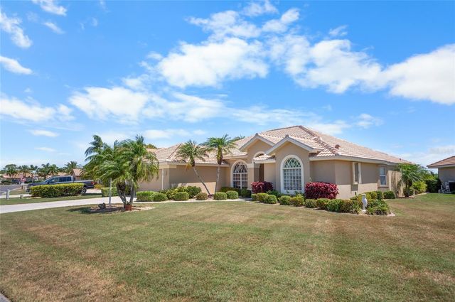 8207 LAKESIDE DRIVE, Englewood, FL 34224