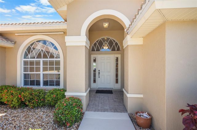 8207 LAKESIDE DRIVE, Englewood, FL 34224