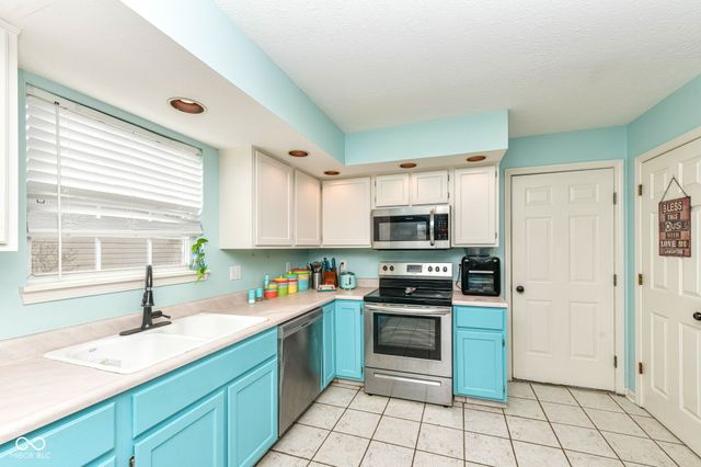 7339 Quartz Rock Road, Indianapolis, IN 46236