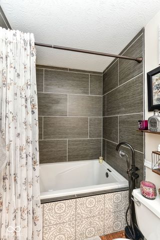 7339 Quartz Rock Road, Indianapolis, IN 46236