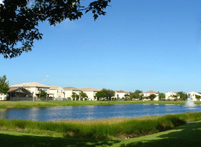 624 Garden Cress Trail, Royal Palm Beach, FL 33411