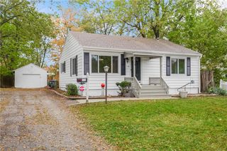 513 E Poplar Street, Olathe, KS 66061