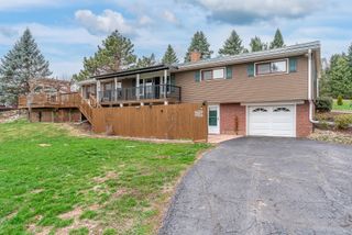 6887 Colonial Avenue, Bettendorf, IA 52722