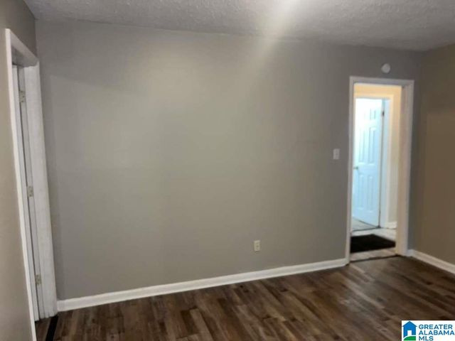 1045 WAVERLY STREET, Tarrant, AL 35217