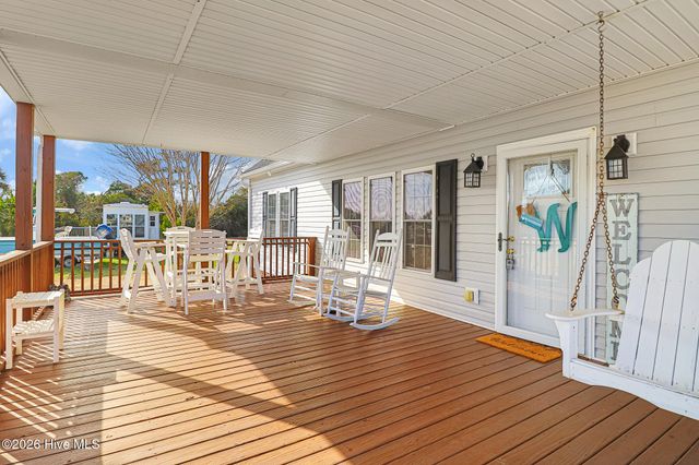 180 Salty Shores Point Drive, Newport, NC 28570