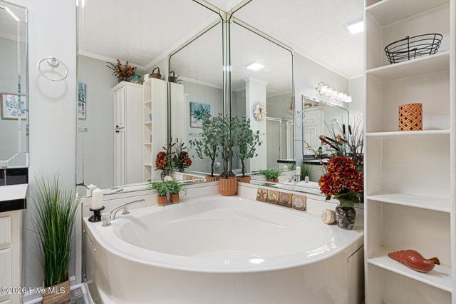 180 Salty Shores Point Drive, Newport, NC 28570