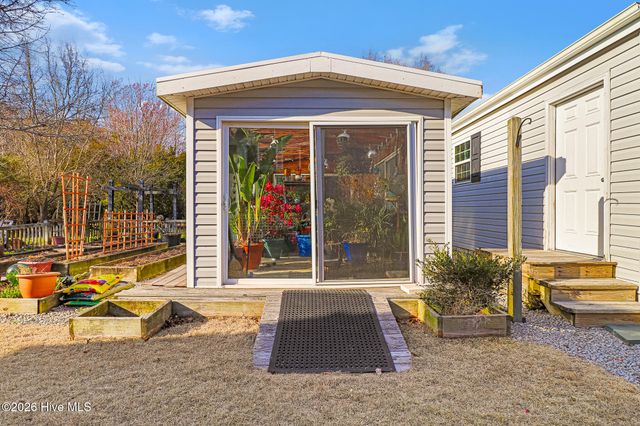 180 Salty Shores Point Drive, Newport, NC 28570