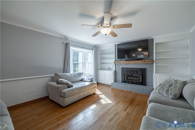 5307 Krag Rd, Chester, VA 23831