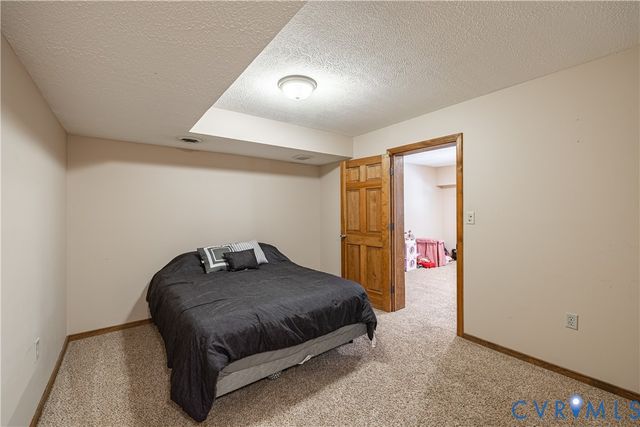 5307 Krag Rd, Chester, VA 23831