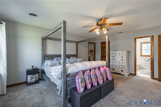 5307 Krag Rd, Chester, VA 23831