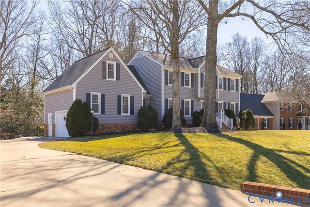 5307 Krag Rd, Chester, VA 23831