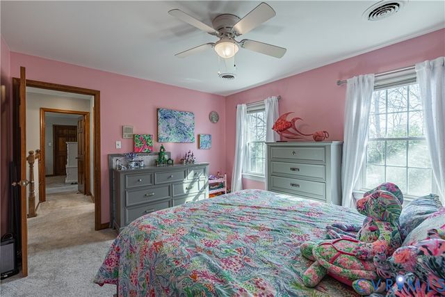 5307 Krag Rd, Chester, VA 23831