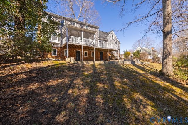 5307 Krag Rd, Chester, VA 23831