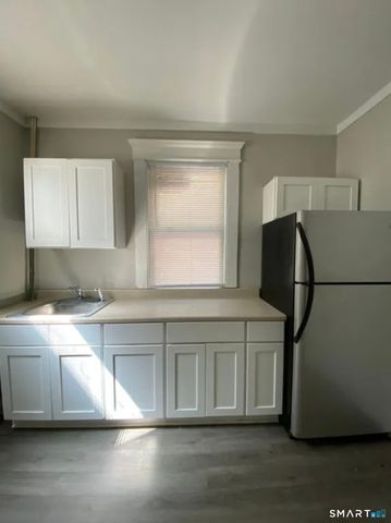 190 Farren Avenue, New Haven, CT 06513