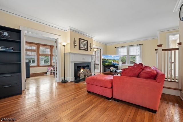 21 Midland Dr, Morris Twp., NJ 07960