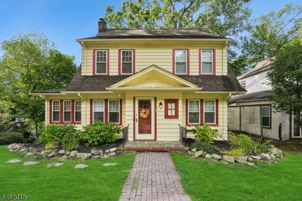 21 Midland Dr, Morris Twp., NJ 07960