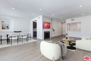 8568 Burton Way 301, Los Angeles, CA 90048