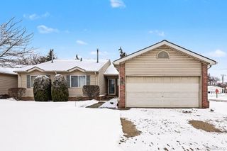 24326 Juliet Drive, Center Line, MI 48015