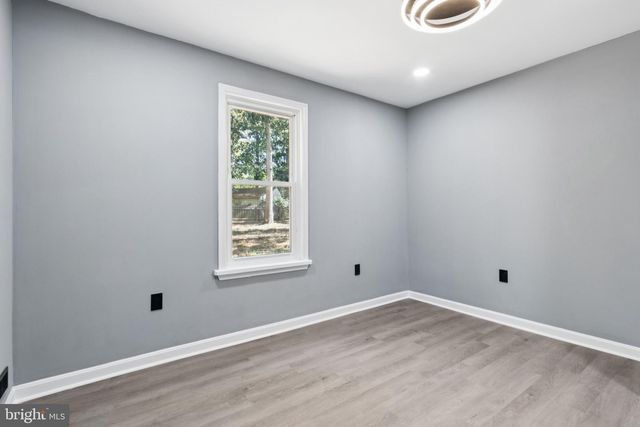 39 HIDDEN LAKE DR, Stafford, VA 22556