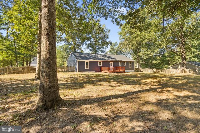 39 HIDDEN LAKE DR, Stafford, VA 22556