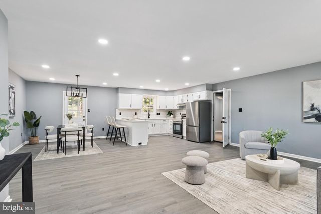 39 HIDDEN LAKE DR, Stafford, VA 22556